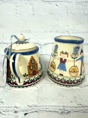 Oma's House Demdaco 2003 Heinrich Leonhard Sugar Creamer Handpainted